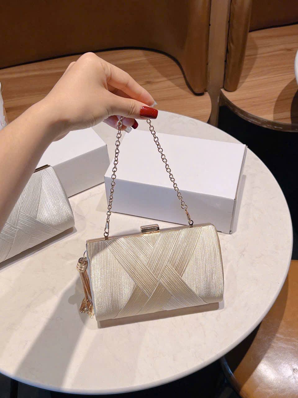 កាបូបចូលរួមមង្គលការ - Image 3