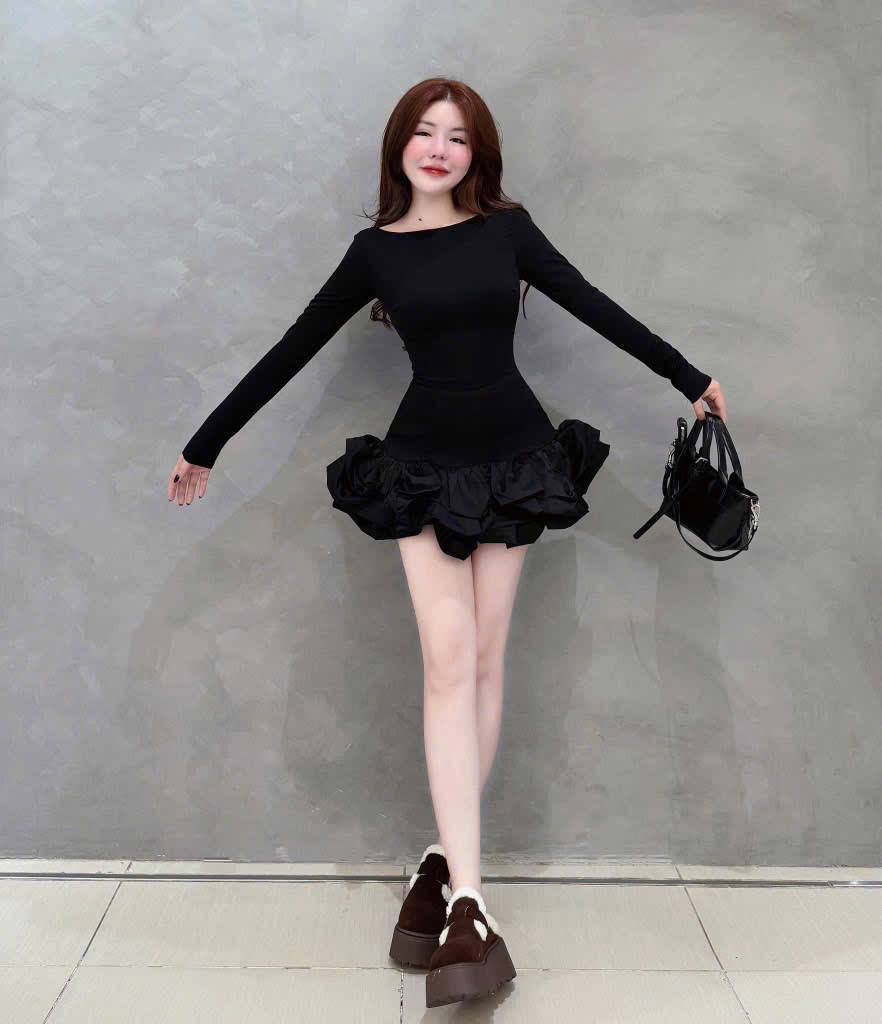 រ៉ូបស្រី