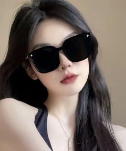 វែនតា(Sun glasses)